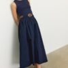 Rochie midi fără mâneci din două materiale, cu curea Rochie midi fără mâneci din două materiale, cu curea