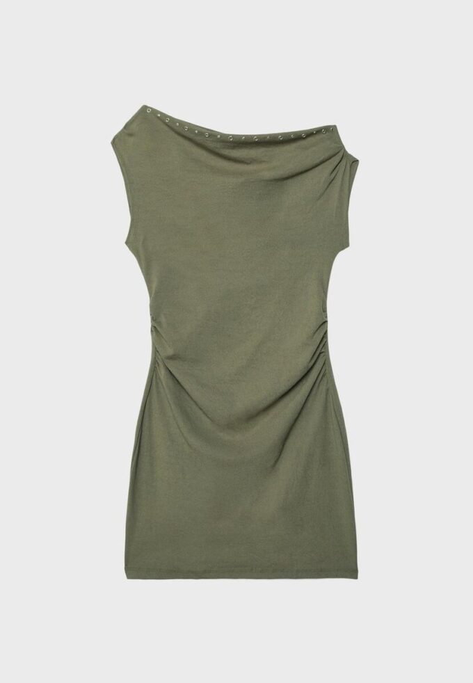 Rochie mini asimetrică cu ținte