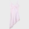 Rochie scurtă asimetrică din satin Rochie scurtă asimetrică din satin
