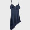 Rochie scurtă asimetrică din satin Rochie scurtă asimetrică din satin