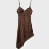 Rochie scurtă asimetrică din satin