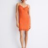 Rochie scurtă din dantelă rustică Rochie scurtă din dantelă rustică