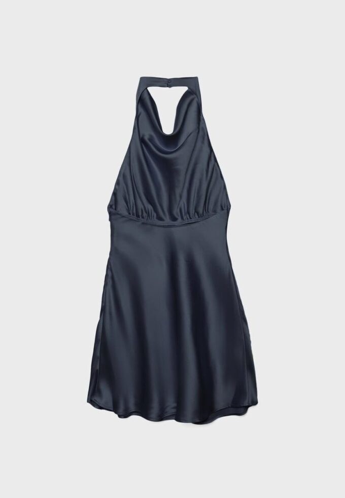 Rochie scurtă din satin cu gât halter Rochie scurtă din satin cu gât halter