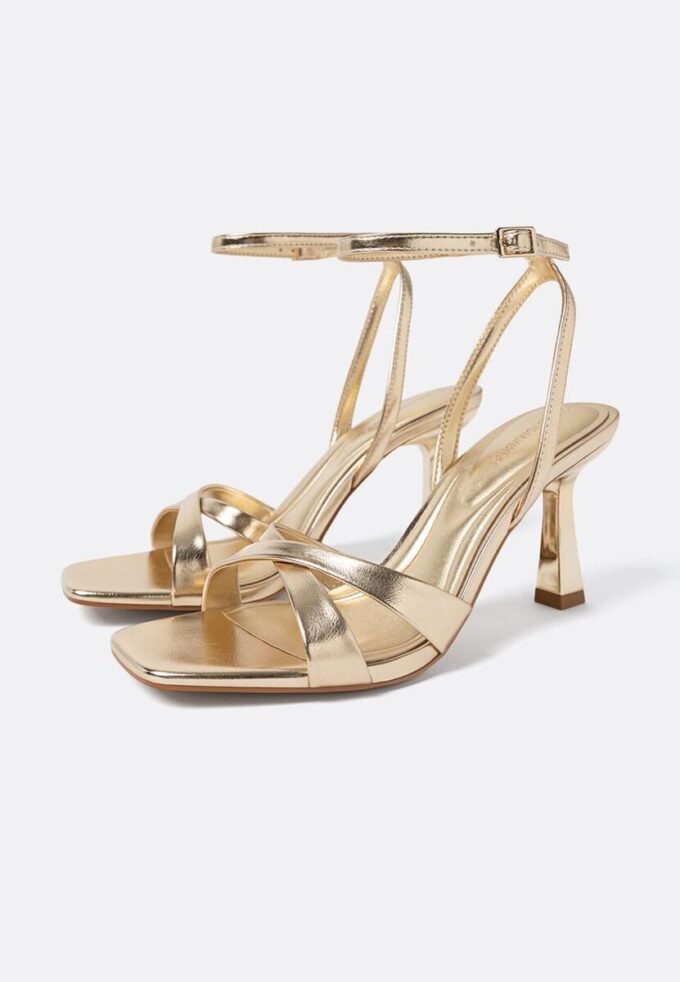 Sandale cu toc stiletto