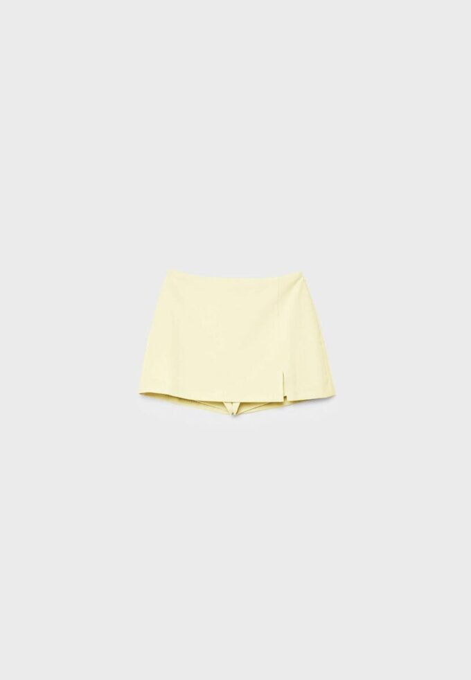 Skort cu despicătură laterală Skort cu despicătură laterală