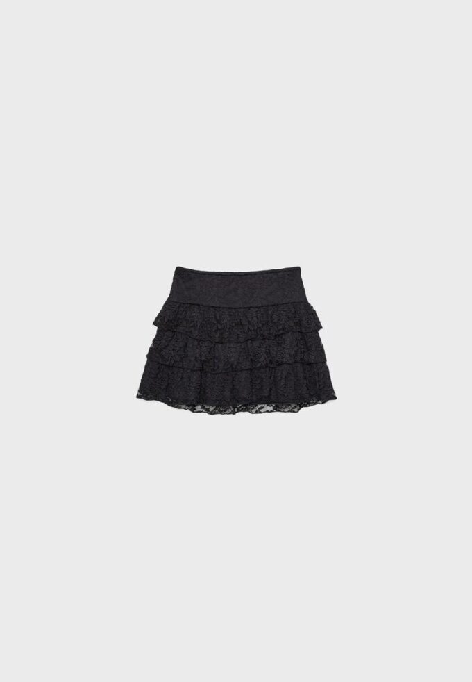 Skort din dantelă Skort din dantelă