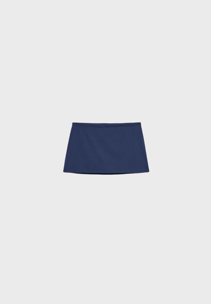 Skort din tricot de articole de bază Skort din tricot de articole de bază