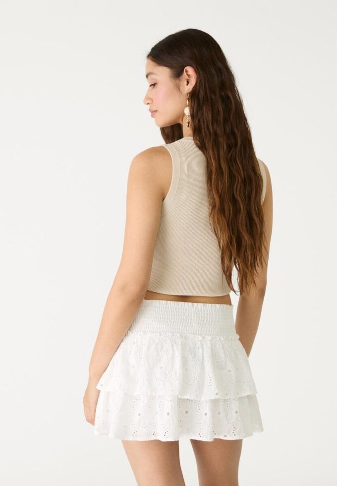 Skort fluidă cu broderie Skort fluidă cu broderie