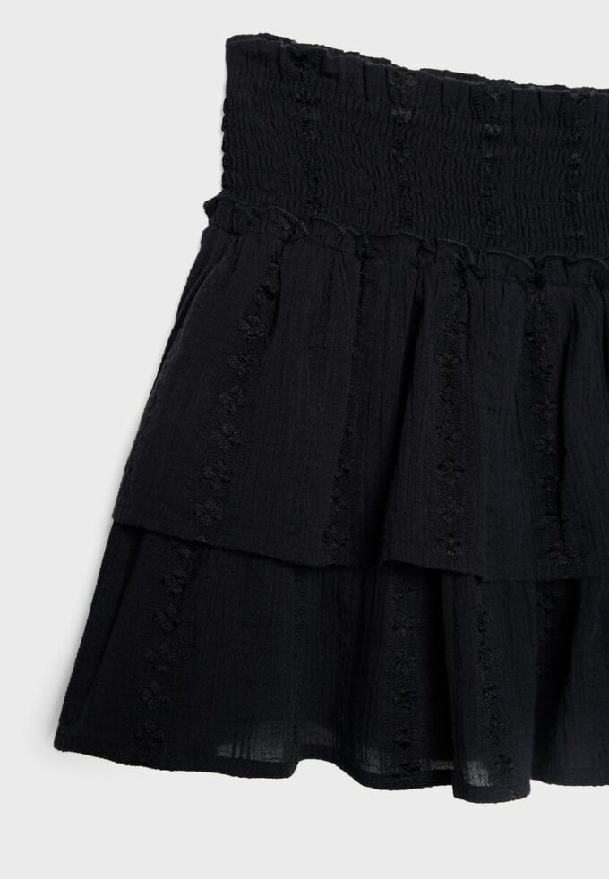 Skort fluidă cu volane Skort fluidă cu volane