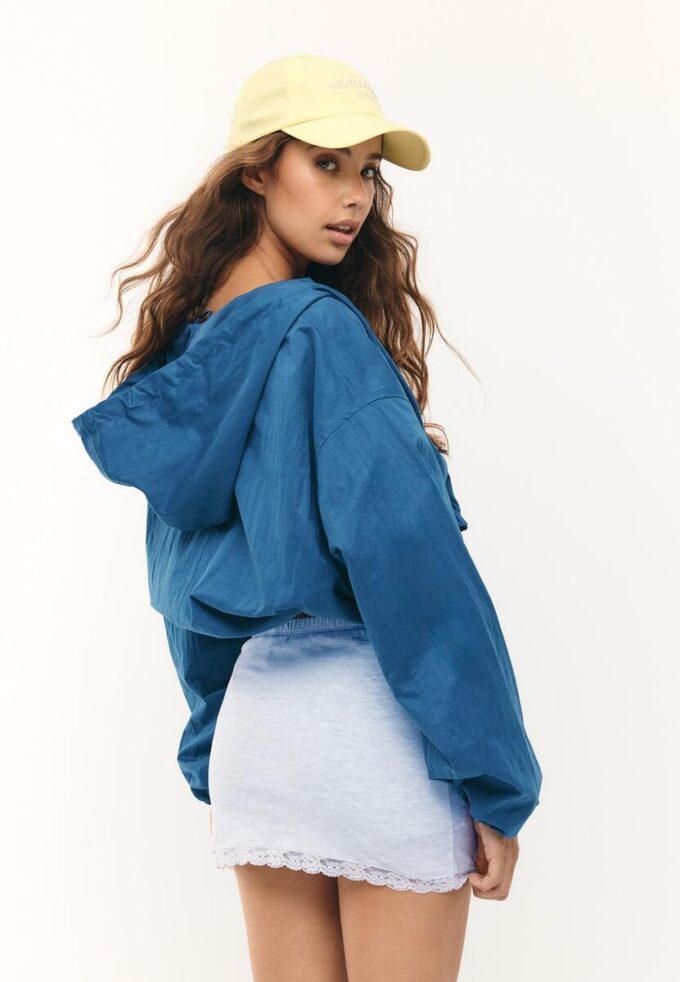 Skort mini cu bordură din dantelă Skort mini cu bordură din dantelă