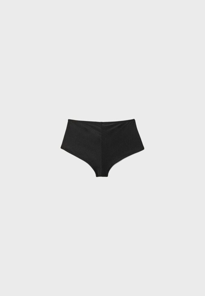Slipuri de bikini cu flori brodate Slipuri de bikini cu flori brodate
