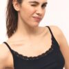 Top cu bretele și bordură din dantelă Top cu bretele și bordură din dantelă