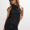 Top cu gât halter cu efect de satin Top cu gât halter cu efect de satin