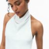 Top cu gât halter cu efect de satin