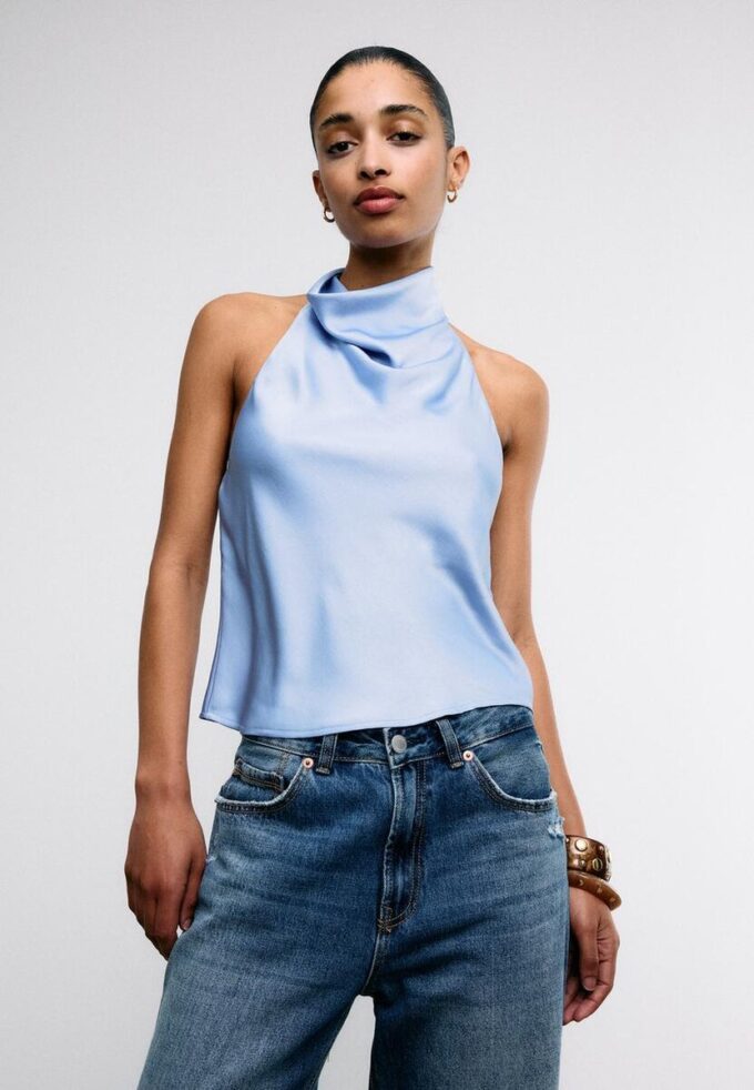 Top cu gât halter cu efect de satin Top cu gât halter cu efect de satin
