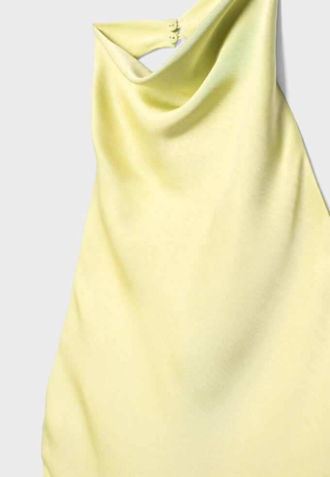 Top cu gât halter cu efect de satin Top cu gât halter cu efect de satin