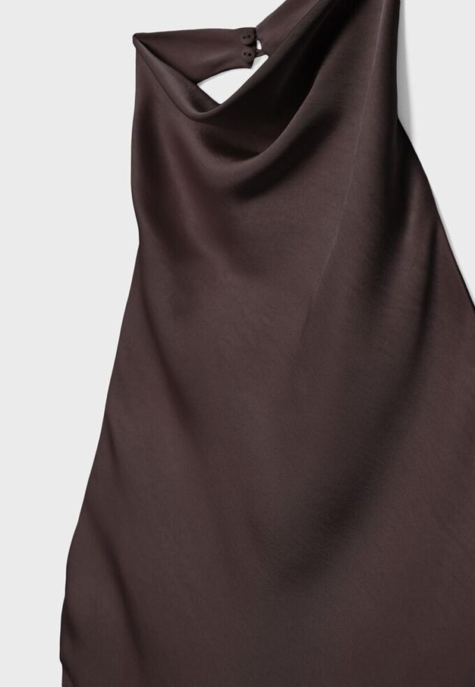 Top cu gât halter cu efect de satin Top cu gât halter cu efect de satin