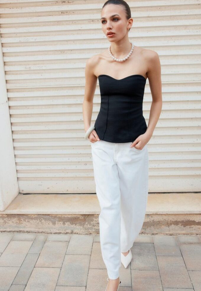 Top de bikini tip bandeau cu decolteu în formă de inimă Top de bikini tip bandeau cu decolteu în formă de inimă