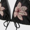 Topuri de bikini triunghiulare cu flori brodate Topuri de bikini triunghiulare cu flori brodate
