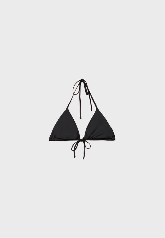 Topuri de bikini triunghiulare din satin Topuri de bikini triunghiulare din satin