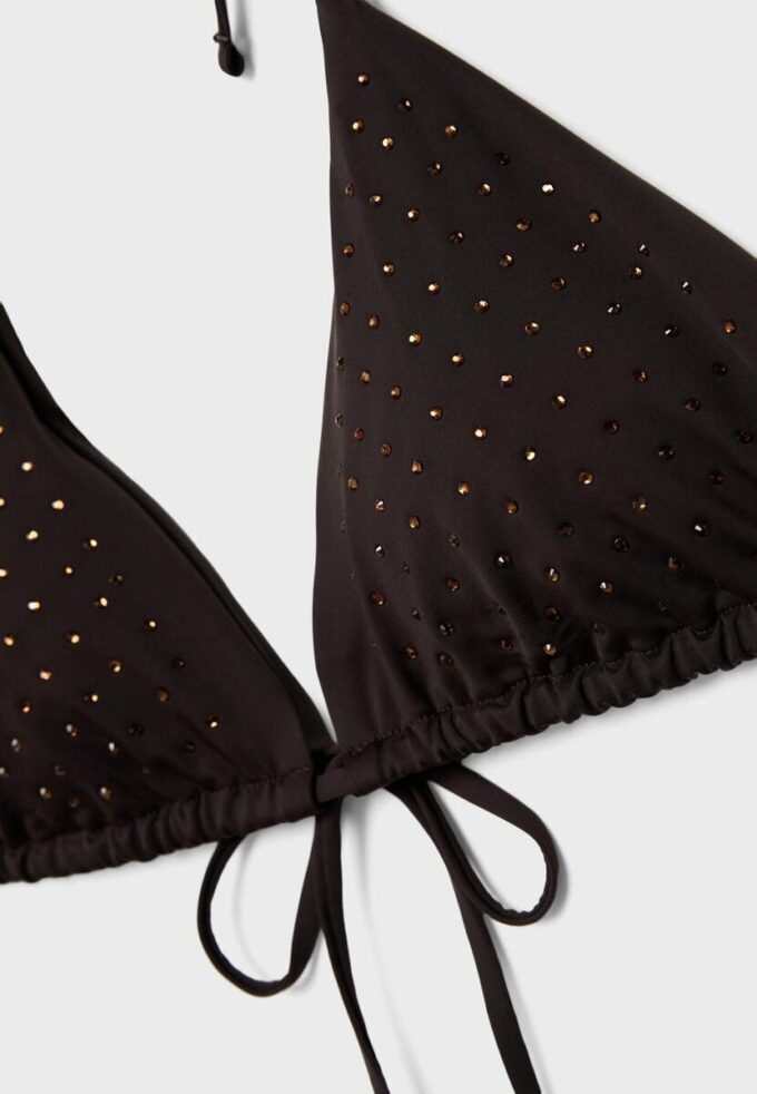 Topuri de bikini triunghiulare strălucitoare Topuri de bikini triunghiulare strălucitoare