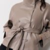 Trench cu guler înalt, aspect piele Trench cu guler înalt, aspect piele