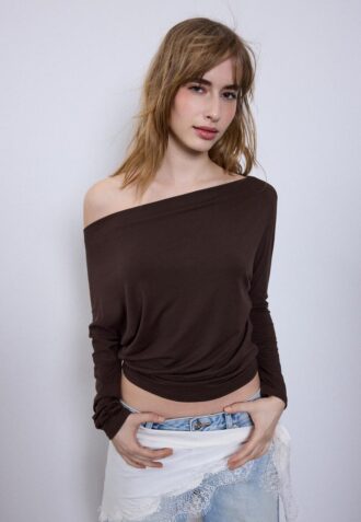 Tricou asimetric din modal Tricou asimetric din modal