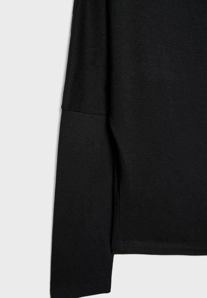 Tricou asimetric din modal Tricou asimetric din modal