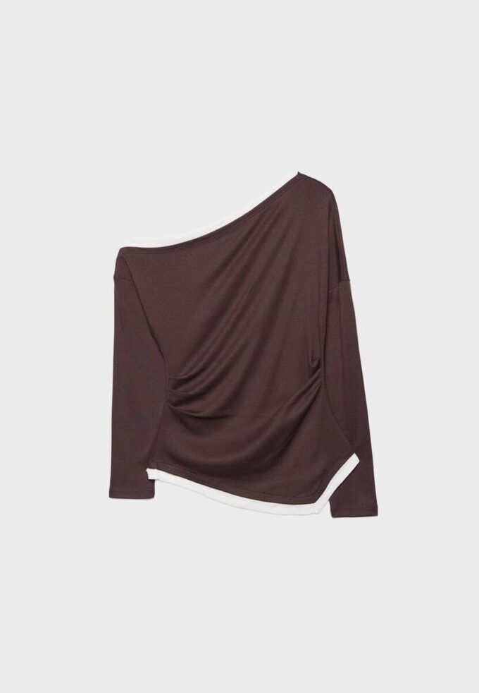 Tricou cu mâneci lungi asimetrice, cu două straturi Tricou cu mâneci lungi asimetrice, cu două straturi