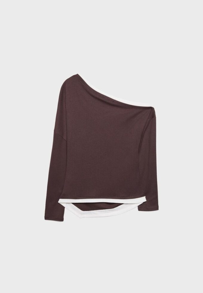 Tricou cu mâneci lungi asimetrice, cu două straturi Tricou cu mâneci lungi asimetrice, cu două straturi