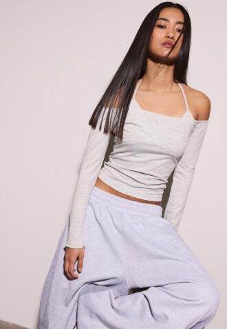 Tricou cu mâneci lungi și gât halter