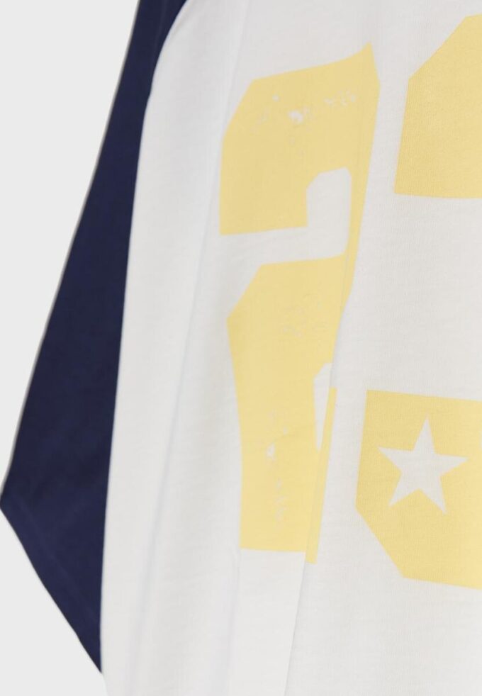 Tricou cu mâneci raglan Tricou cu mâneci raglan