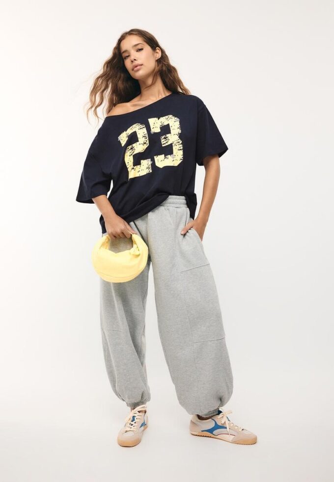 Tricou cu mâneci scurte 23