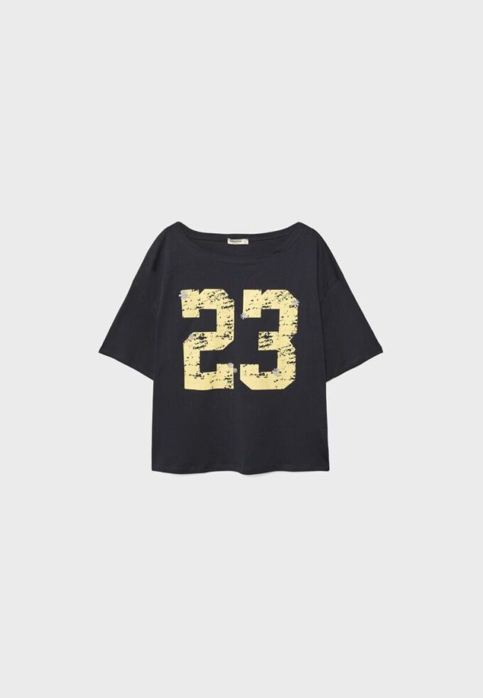 Tricou cu mâneci scurte 23