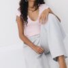 Tricou cu mâneci scurte, decolteu în V și dantelă Tricou cu mâneci scurte, decolteu în V și dantelă