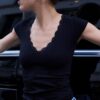 Tricou cu mâneci scurte, decolteu în V și dantelă Tricou cu mâneci scurte, decolteu în V și dantelă