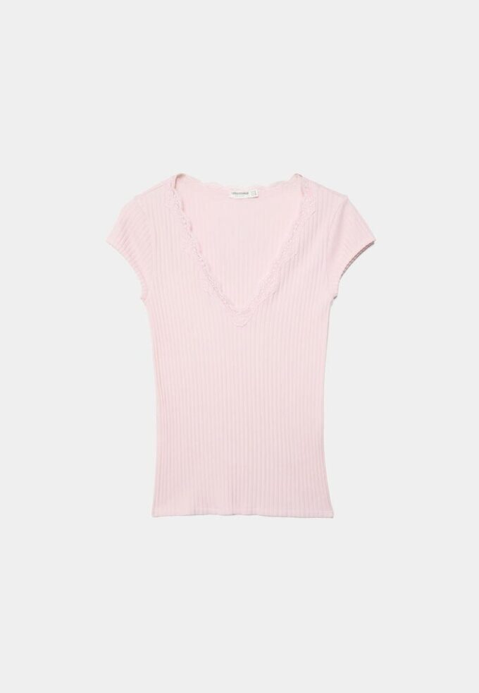 Tricou cu mâneci scurte, decolteu în V și dantelă Tricou cu mâneci scurte, decolteu în V și dantelă