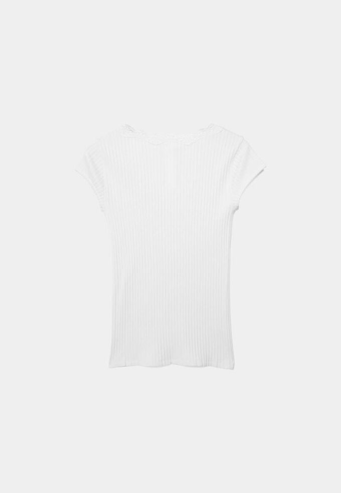 Tricou cu mâneci scurte, decolteu în V și dantelă Tricou cu mâneci scurte, decolteu în V și dantelă