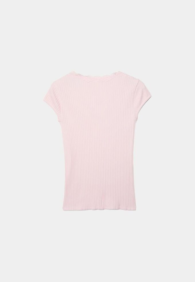 Tricou cu mâneci scurte, decolteu în V și dantelă Tricou cu mâneci scurte, decolteu în V și dantelă