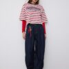 Tricou cu mâneci scurte și imprimeuri în dungi Tricou cu mâneci scurte și imprimeuri în dungi