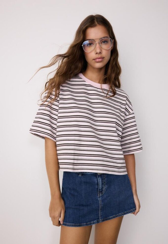 Tricou cu mâneci scurte în dungi