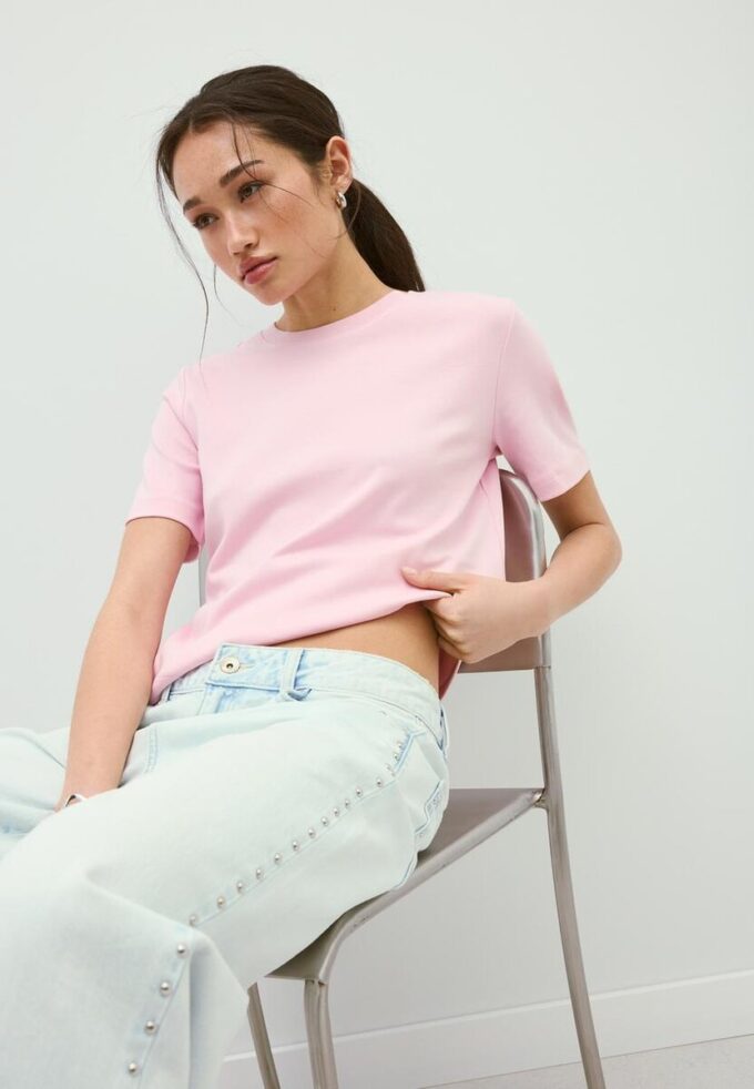 Tricou de bază cu croială regular și material gros Tricou de bază cu croială regular și material gros