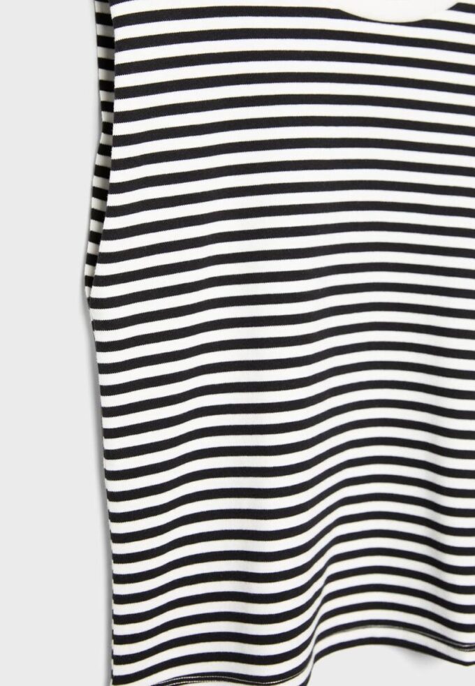 Tricou de bază cu dungi și umeri căptușiți Tricou de bază cu dungi și umeri căptușiți