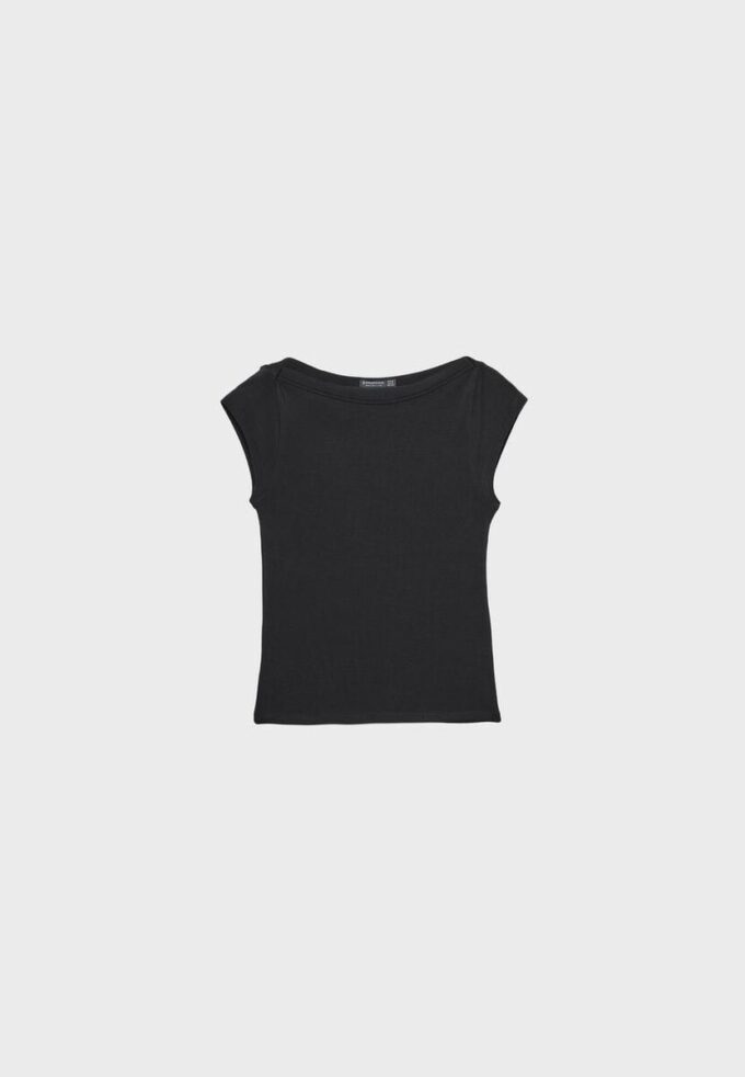Tricou de bază cu guler barcă