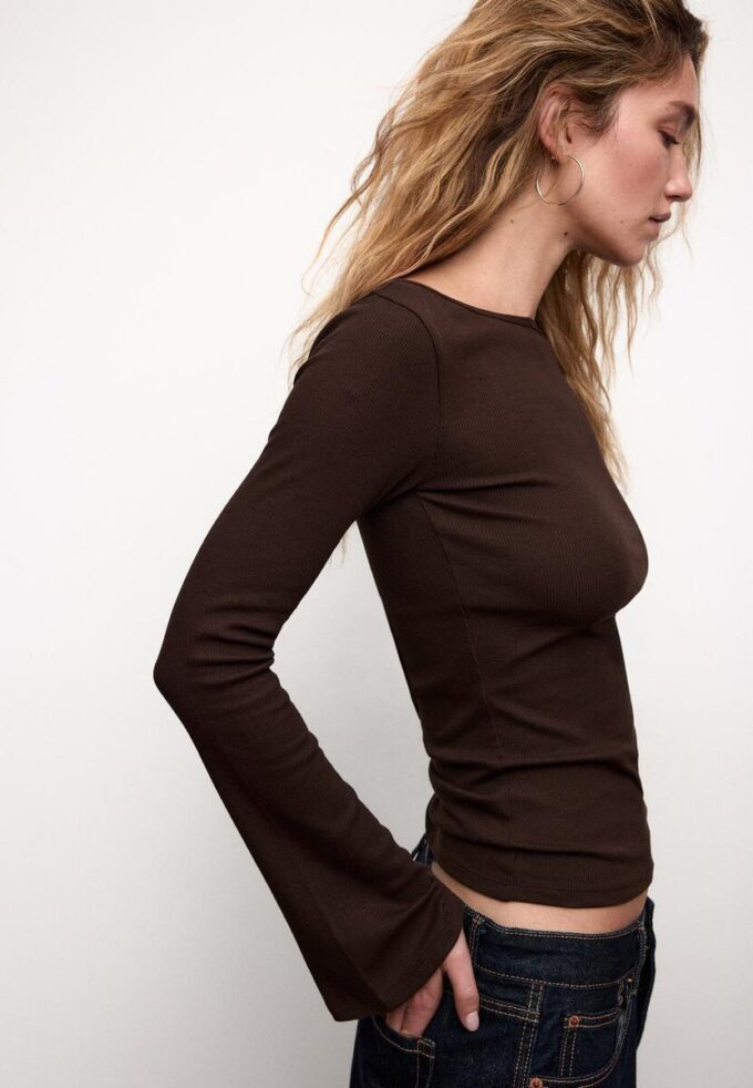 Tricou de bază cu mâneci clopot