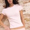 Tricou de bază cu mâneci scurte și guler rotund Tricou de bază cu mâneci scurte și guler rotund