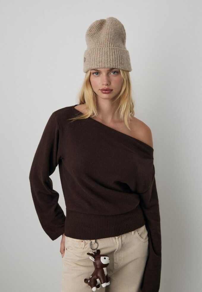 Tricou din tricot cu guler barcă și centură Tricou din tricot cu guler barcă și centură