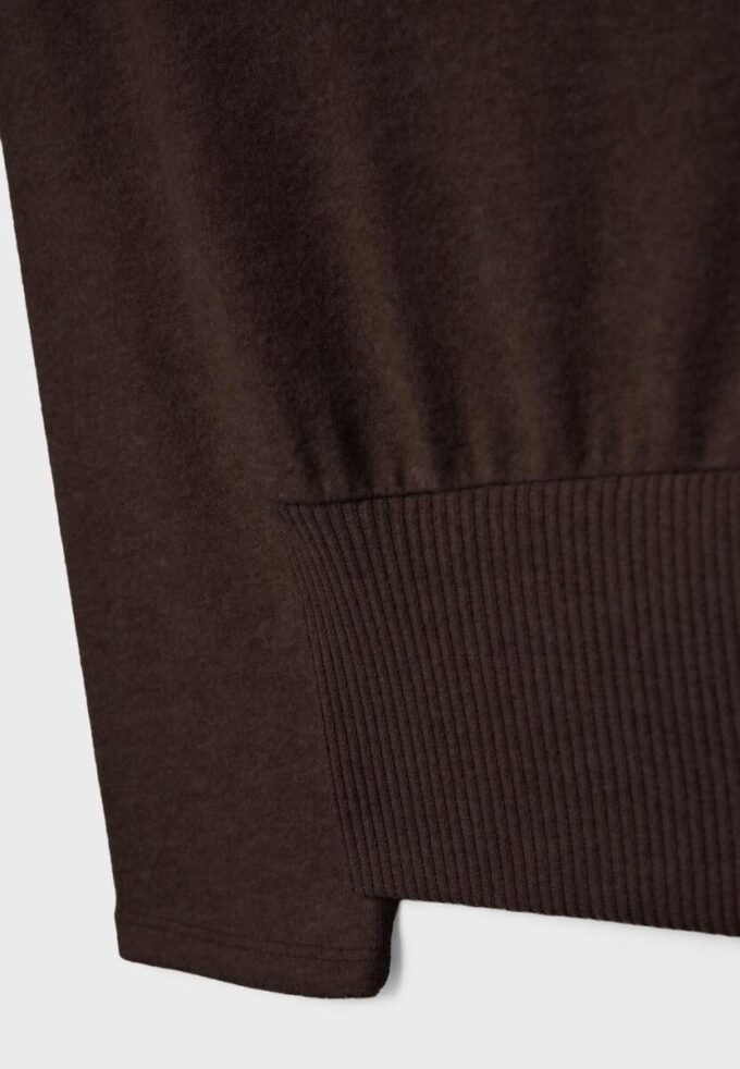 Tricou din tricot cu guler barcă și centură Tricou din tricot cu guler barcă și centură
