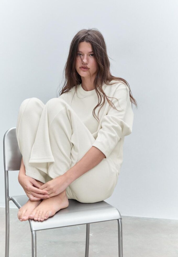 Tricou din tricot cu guler rotund