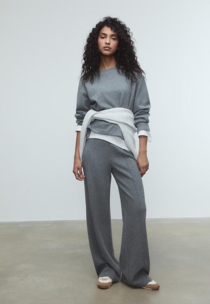 Tricou din tricot cu guler rotund
